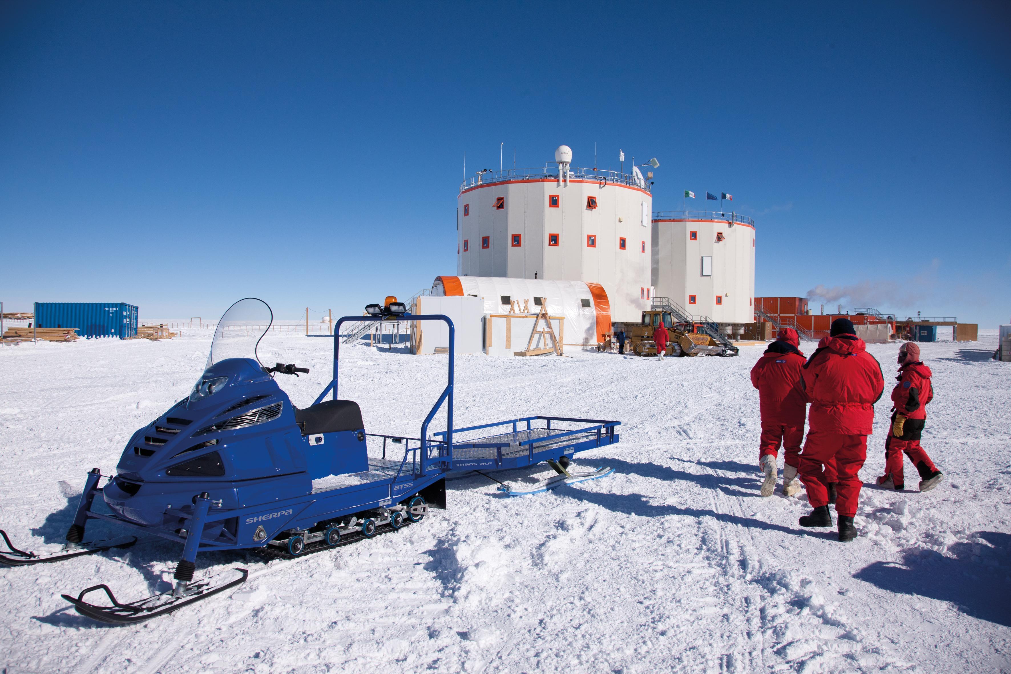 COLLEGAMENTO CON LA BASE ITALO-FRANCESECONCORDIA IN ANTARTIDE