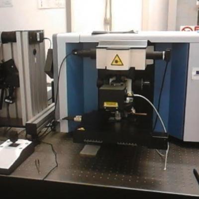 Spettroscopio micro-Raman 